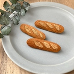 革のフランスパンブローチ（パンブローチ）・ クリックポストOK