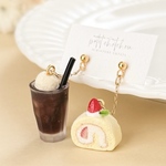 小さな喫茶店セット︎＊いちごのロールケーキ＆コーヒーフロートのピアス/イヤリング❁ミニチュア