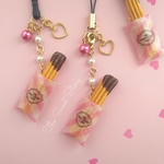 【NEW！】紙袋入り♪チョコがけチュロス！♡イヤホンジャック / ストラップ