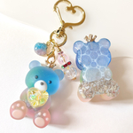 トロピカルゼリーの宝石♡両手にぎゅっ♡一緒にお出かけくまちゃんキーホルダー　レジン　推し活　くま　
