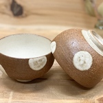 大きな水玉模様の卵かけ用ごはん茶碗（ブラウン2点点）