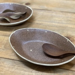 小さなオーバル型のカレーボウル（ブラウン）
