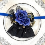 青薔薇のクラシックチョーカー　小さめ