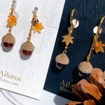 天然どんぐりのレジンイヤリング 秋の森 ハンドメイド ナチュラル