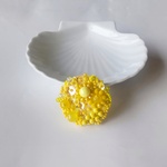 感謝価格　まるいビーズ刺繍ブローチ　イエロー　