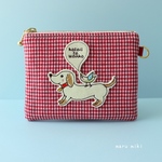 ダックスフンドとことり刺繍ぺたんこミニポーチ／赤／チェック