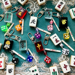 【推し活にお勧め♡】牌とサイコロを選べる♡サイコロ＆点棒付き麻雀牌キーホルダー【受注生産】