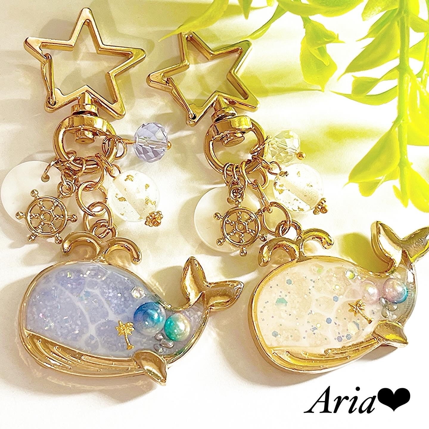 SALE うさぎ＆ビジューのレジンキーホルダー・キーチェーン