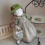 抱き人形『秋の気配』