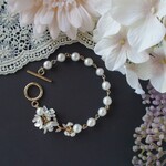 淡水パールのボタニカルブレスレット　