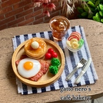 ミニチュアフード 朝のプレートセット パンケーキ＆ベーコンエッグ