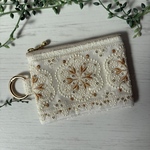 カードサイズ・インド刺繍リボンフラットポーチ・ホワイト
