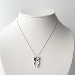 チェーンネックレス　リボン　チャーム　華奢