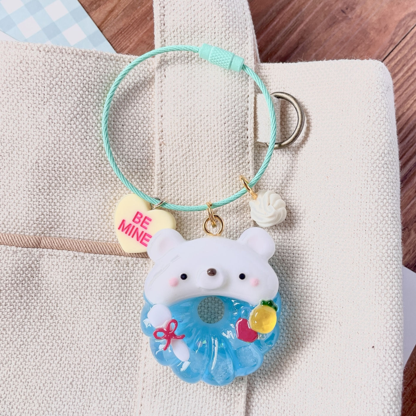 猫レスキューSALE🐾レジン キーホルダー ミニチュアスイーツ