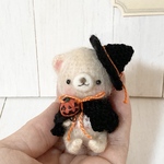 (約5.5㎝)ハロウィンの小さなあみぐるみくまちゃん(手足ワイヤー使用)(ラッピング無料)(オプションで金具付け可能)