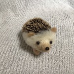 羊毛フェルト　ハリネズミ小　顔ベージュ　ハンドメイド