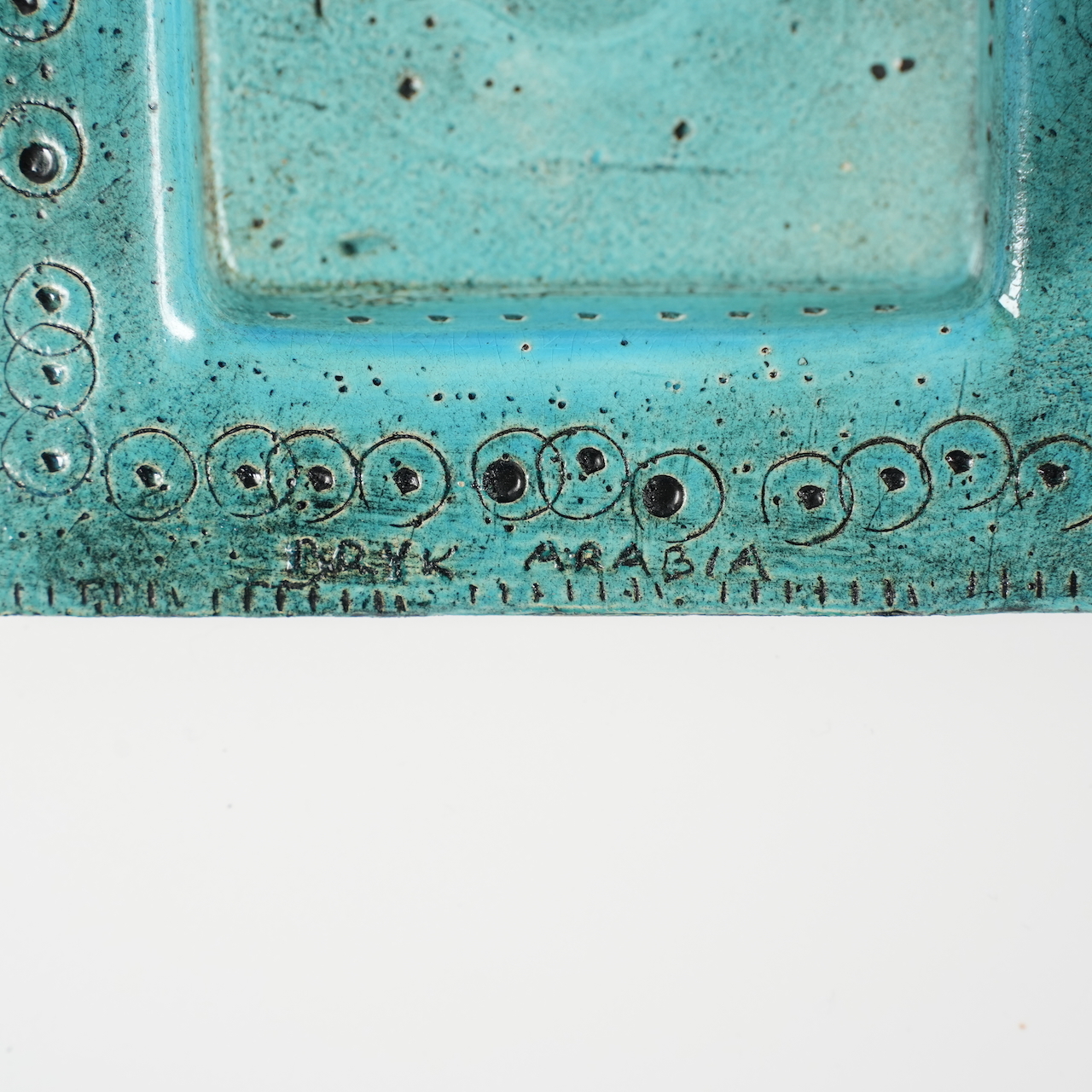 希少 ルート・ブリュック（Rut Bryk）小サイズ陶板（Tuhkavati