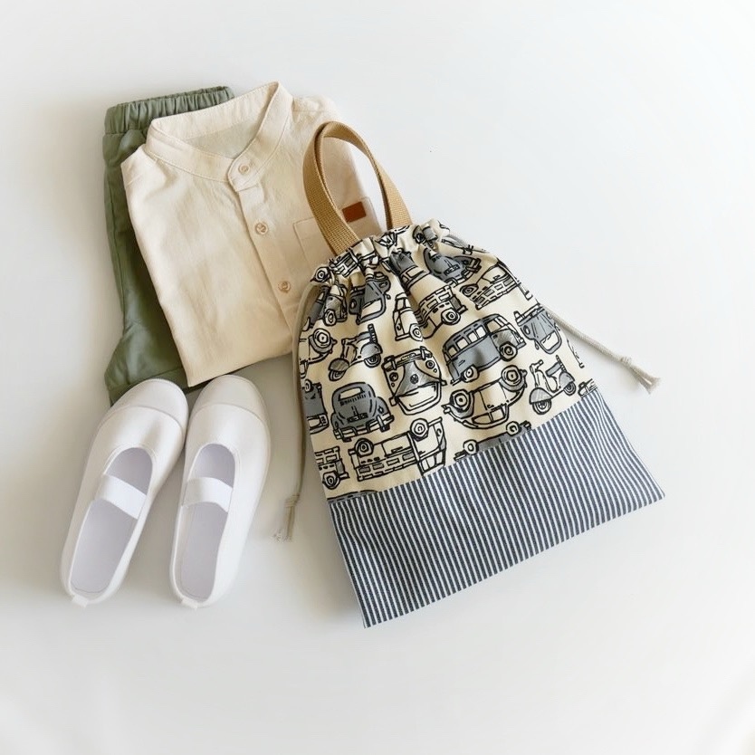 ⋆⸜𝐧𝐞𝐰⸝⋆ レトロな車🚘シリーズ 【入園入学3点セット