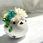 🆕✳️受注生産✳️多肉植物の寄せ植え／置物【シマエナガさんに植えてみた】