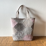 刺し子ステッチのパッチワークキルトバッグ(ロングヘキサゴンピンク)