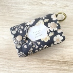 ポケットティッシュケース カラビナ付き ボタニカルフラワー