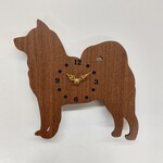 【期間限定プレゼント】 柴犬 壁掛け時計 木彫茶色　静音時計