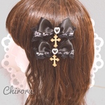 ゴシックフリル♡ヘアクリップ (ホワイト)りぼん リボン ゴスロリ ロリィタ 量産型 地雷 プレゼント アイドル メイド オタ活 推し活 黒 白 十字架 可愛い ハロウィン 仮装 Halloween