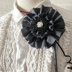 大きめお花のコサージュ グレー フラワー 布花 革花 つけ襟 大ぶり 大きい ビーズ刺繍 レース パール リボン ビジュー オーガンジー リネン 綿 アンティーク ナチュラル リース スワッグ 北欧 