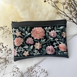 【new】【受注制作】インド刺繍リボン　ポーチ　合皮　フェイクレザー　ギフト　メイクポーチ