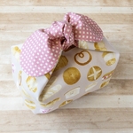 ＊リボンのお弁当袋＊　パンの柄×チェック／くすみピンク