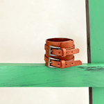 茶色レザー(マルゴー)のバングル　ブレスレット　本革ヌメ革