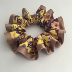 【SALE20％オフ】☆リバティオーブリー☆ローズグレイサテンの縁取りシュシュ