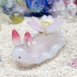 Uo670［桜］宇宙を宿すガラスのウミウシ