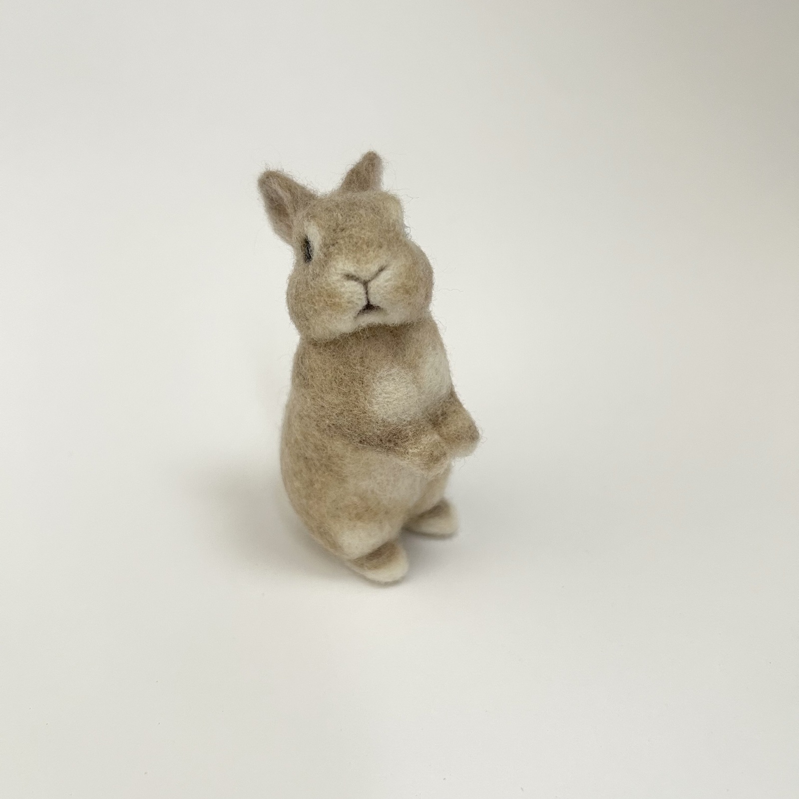 ハンドメイド　ライオンラビットちゃん　うさぎのぬいぐるみ ハンドメイド ライオンラビットちゃん うさぎのぬいぐるみ