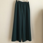 イタリア製ウールストレッチ（ダークグリーン）で作ったワイドパンツ