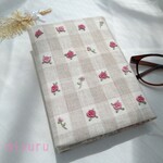 《再販》チェックのバラ刺繍のブックカバー