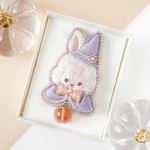 【10月お届け】うさぎ(いちご)のハロウィン2way刺繍ヘアゴム / ヘアクリップ   ブローチ、ポニーフック、キーホルダーにも変更可　ギフト　キッズ　秋　かぼちゃ