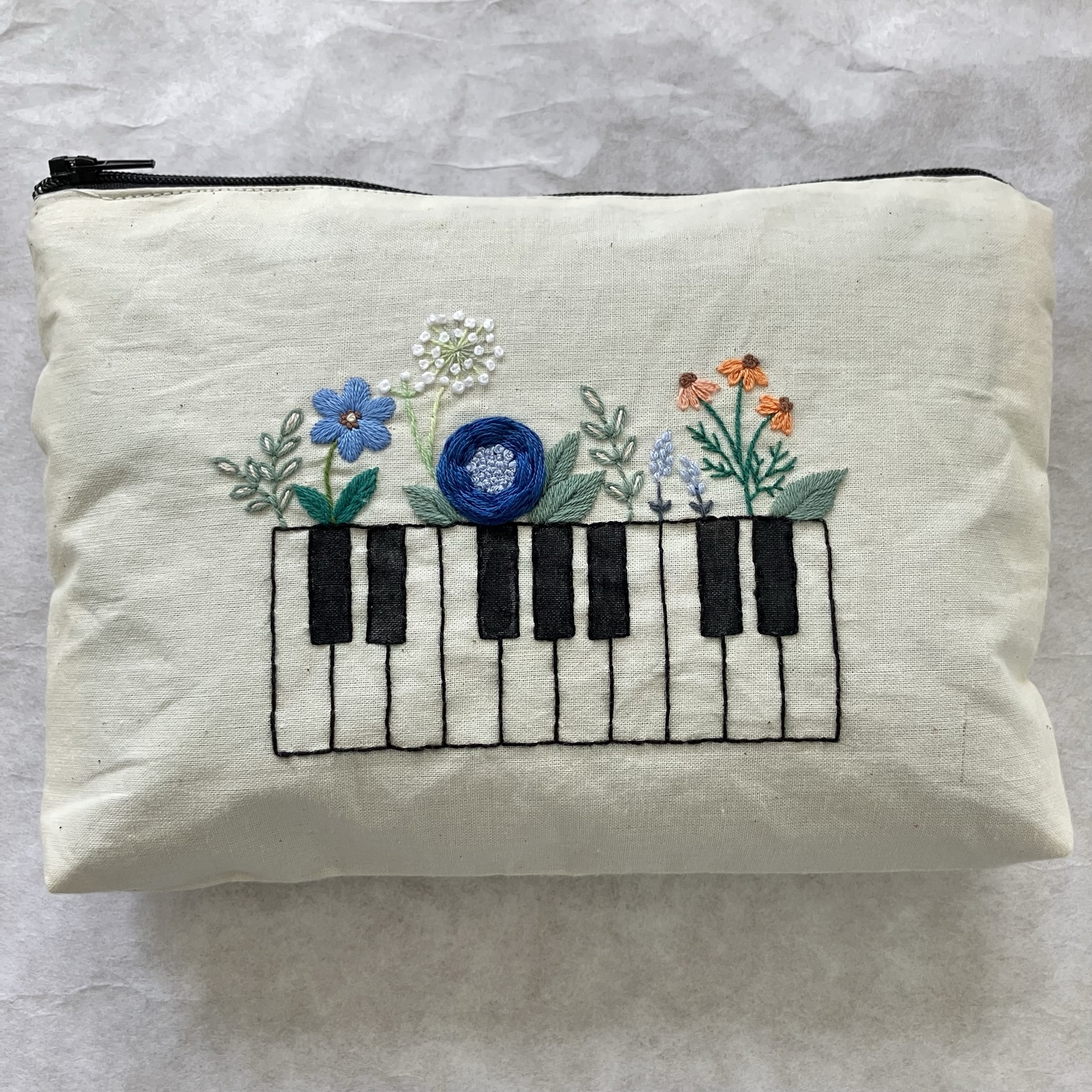 ma-ma♡ ウエイト枠 刺繍イニシャルポーチ♡ Shinzi Katoh Design シンジカトウ】 バレエ イニシャル刺繍