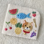 コットンリネンと刺繍の子猫のソーイングケース　小物入れ