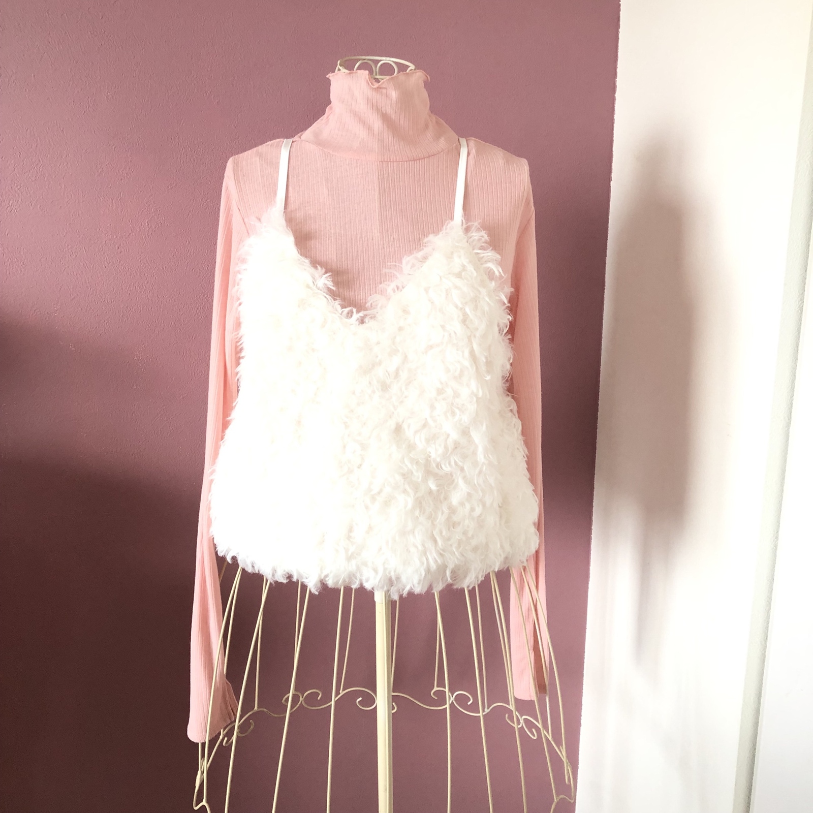 2025AW?ロングシャギービスチェ