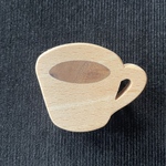コーヒーカップのブローチ