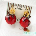 Wicked queen's poison appleイヤリング、ピアス