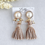 大ぶりピアス /タッセル/パール/ビーズ/ベージュ/揺れる/チェーン/ゴールド ピアス イヤリング