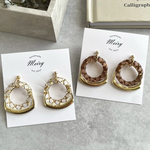 【3日間限定新作割引】 New‼︎ 編み込みフープとゴールド イヤリングピアス / イヤリング / 樹脂ピアス / チタンピアス