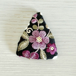 インド刺繍リボンパッチンピン