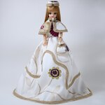ジェニーちゃんの白地に高貴な花柄刺繍のロングドレス＋ケープ
