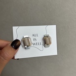 再販不可【vintage button square. ベージュ】ヴィンテージ　クリア　ボタン　シンプル　スクエア　個性的　シルバー　ステンレス　ピンクベージュ　ALL IS WELL.