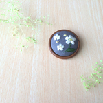 [再販]小さなお花の刺繍ブローチ