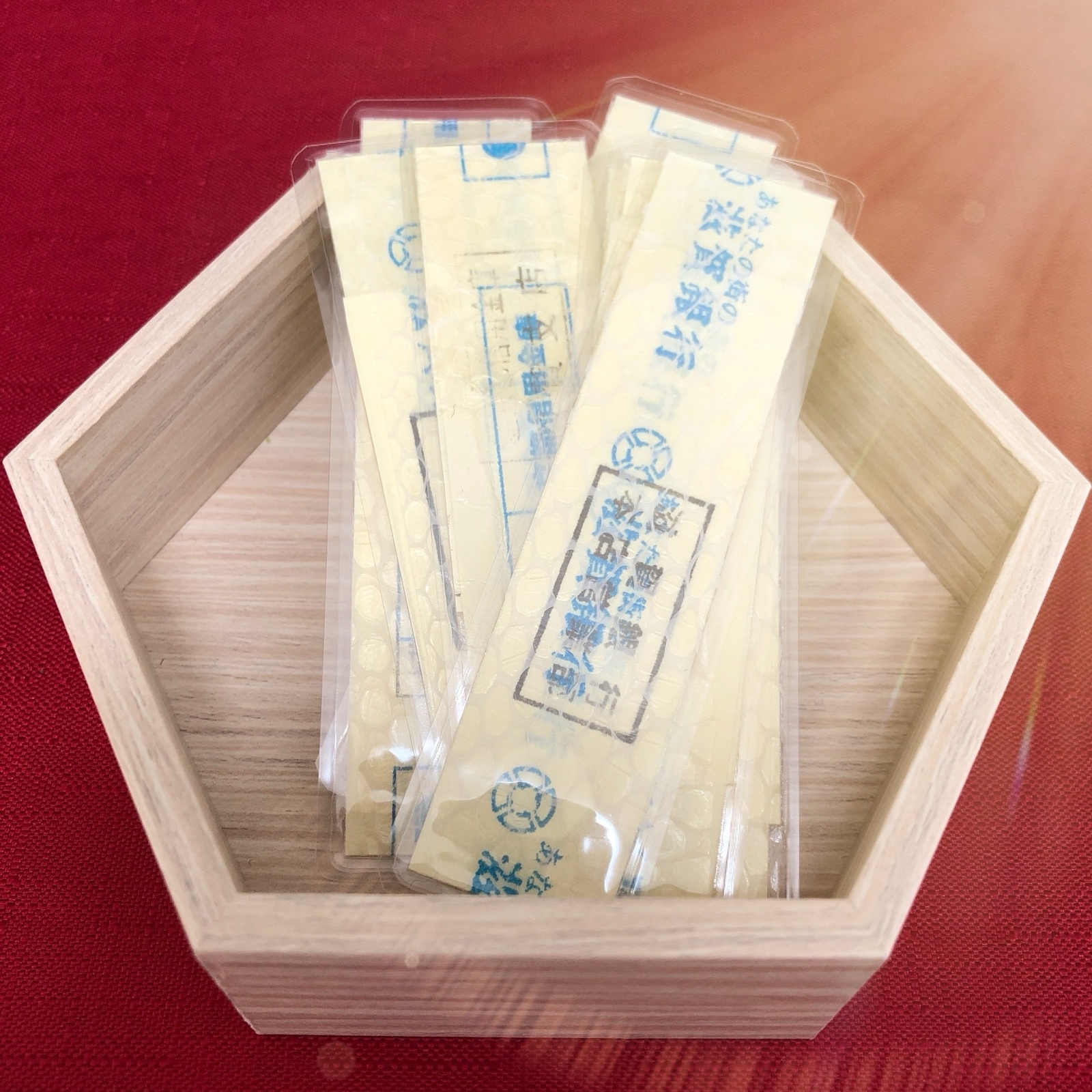 龍神のうろこ◇金運と心身健全御守り◇ 蛇 大蛇 龍 龍神 金龍