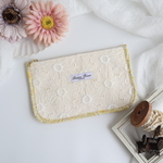 エンブロイダリーレース：バイアスフラットポーチ　大人可愛い　お薬手帳　銀行　通帳ポーチ　診察券